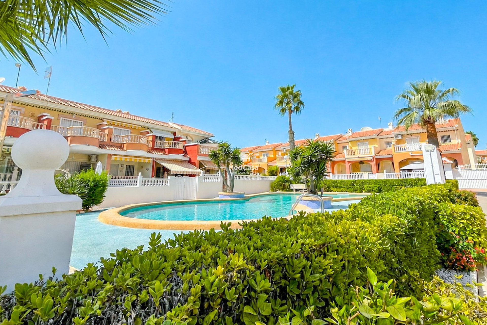 Resale - Townhouse -
Ciudad Quesada - Doña Pepa
