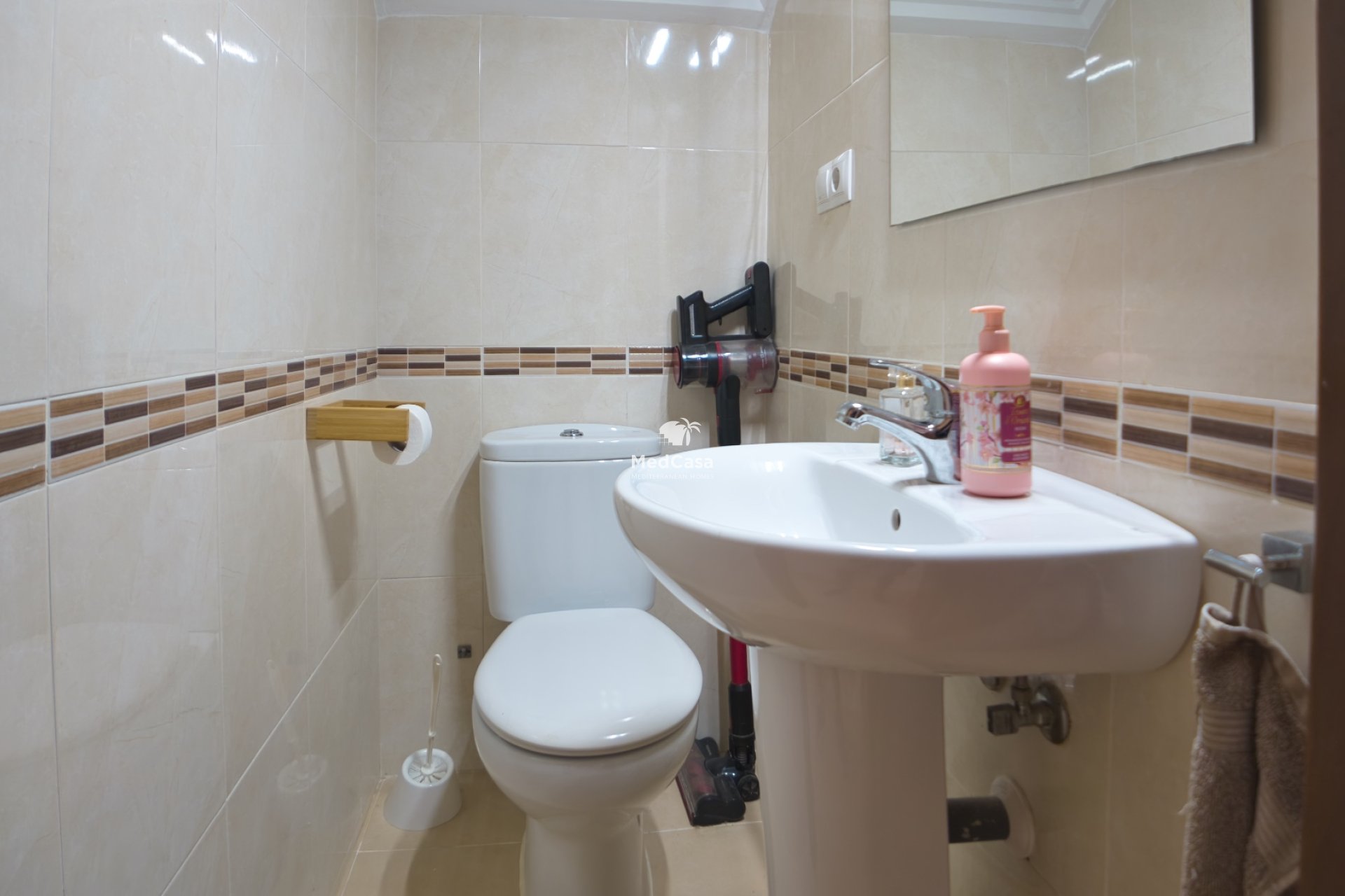 Resale - Townhouse -
Ciudad Quesada - Doña Pepa