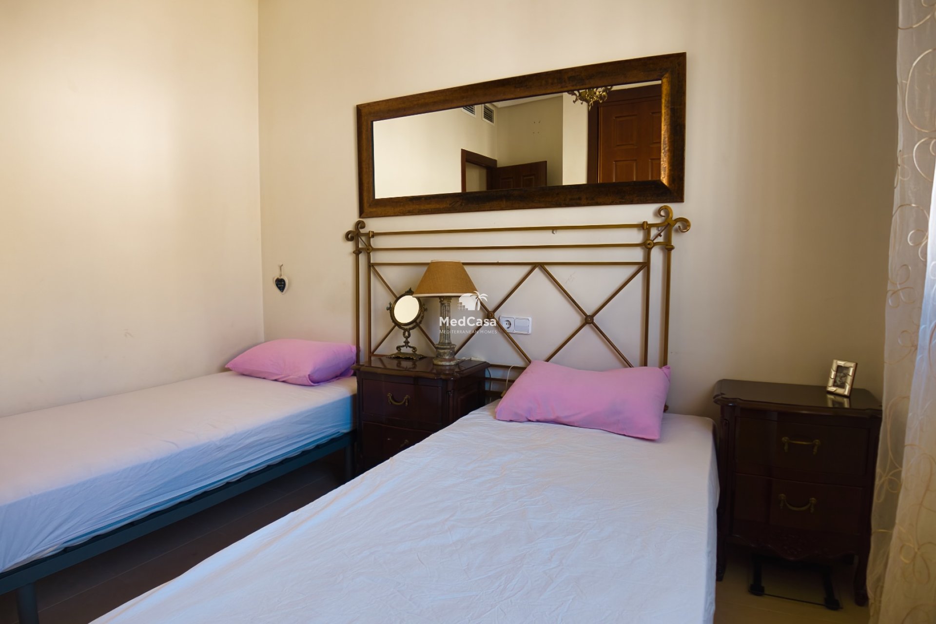 Resale - Townhouse -
Ciudad Quesada - Doña Pepa