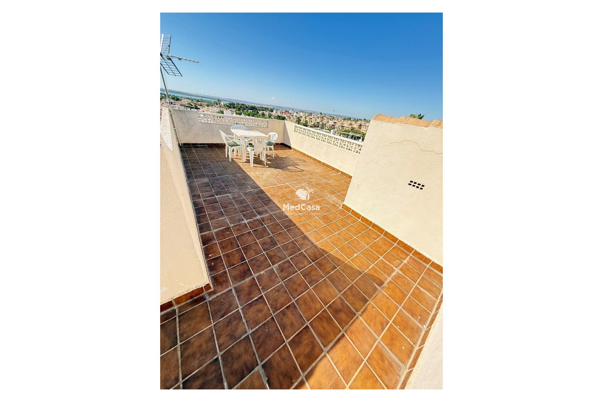 Resale - Townhouse -
Ciudad Quesada - La Fiesta