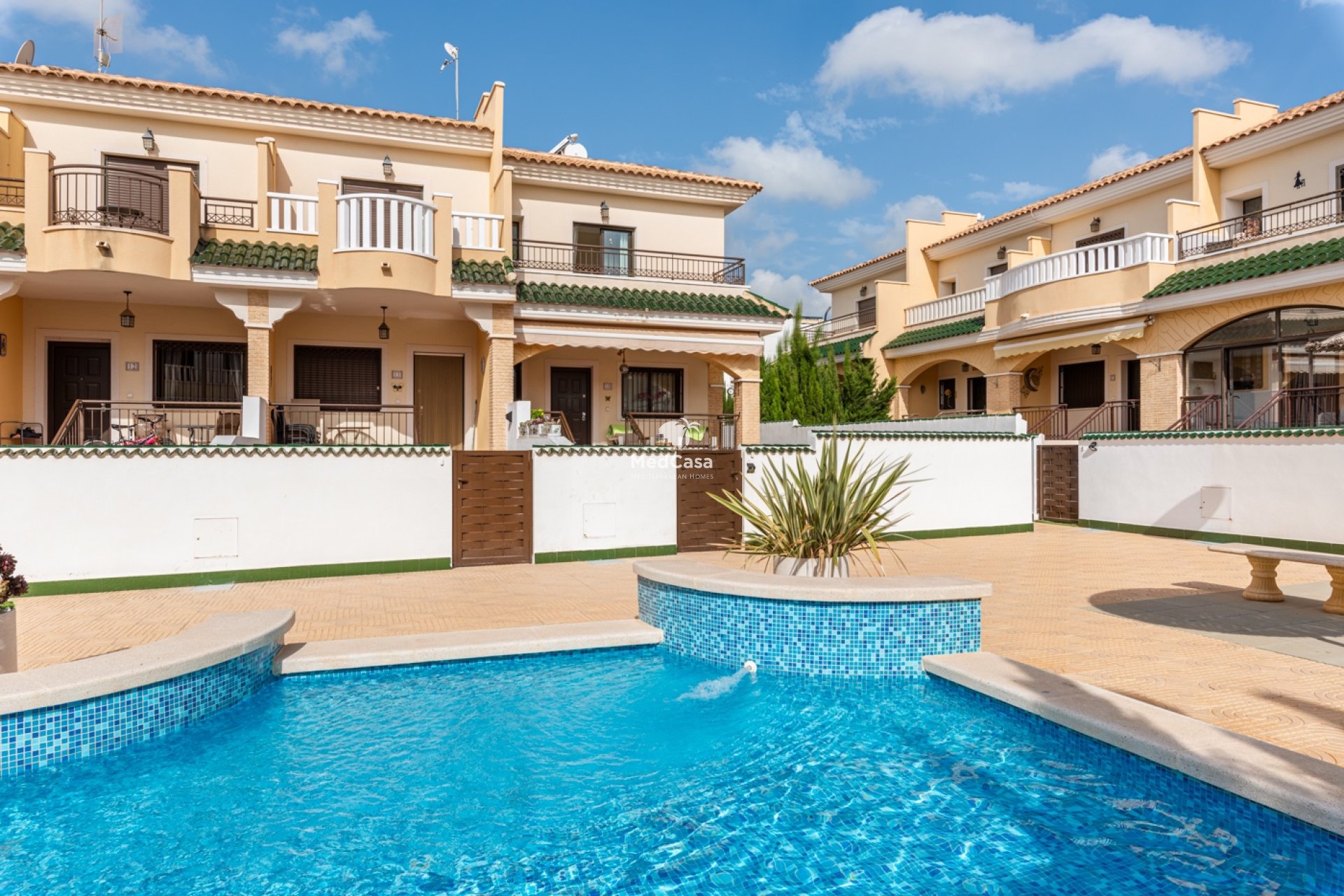 Resale - Townhouse -
Ciudad Quesada - Lo Marabú