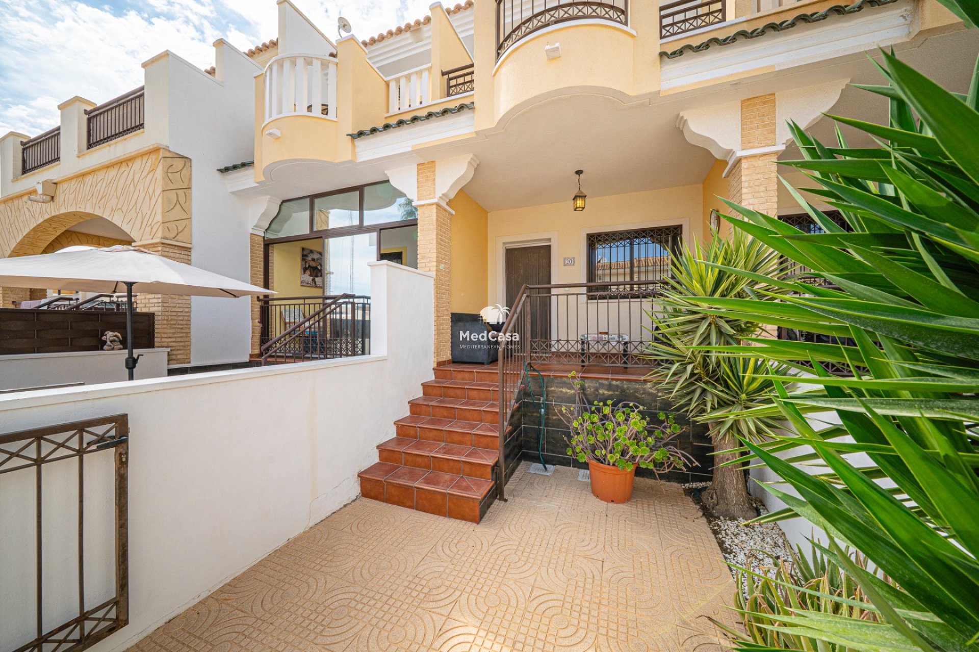 Resale - Townhouse -
Ciudad Quesada - Lo Marabú