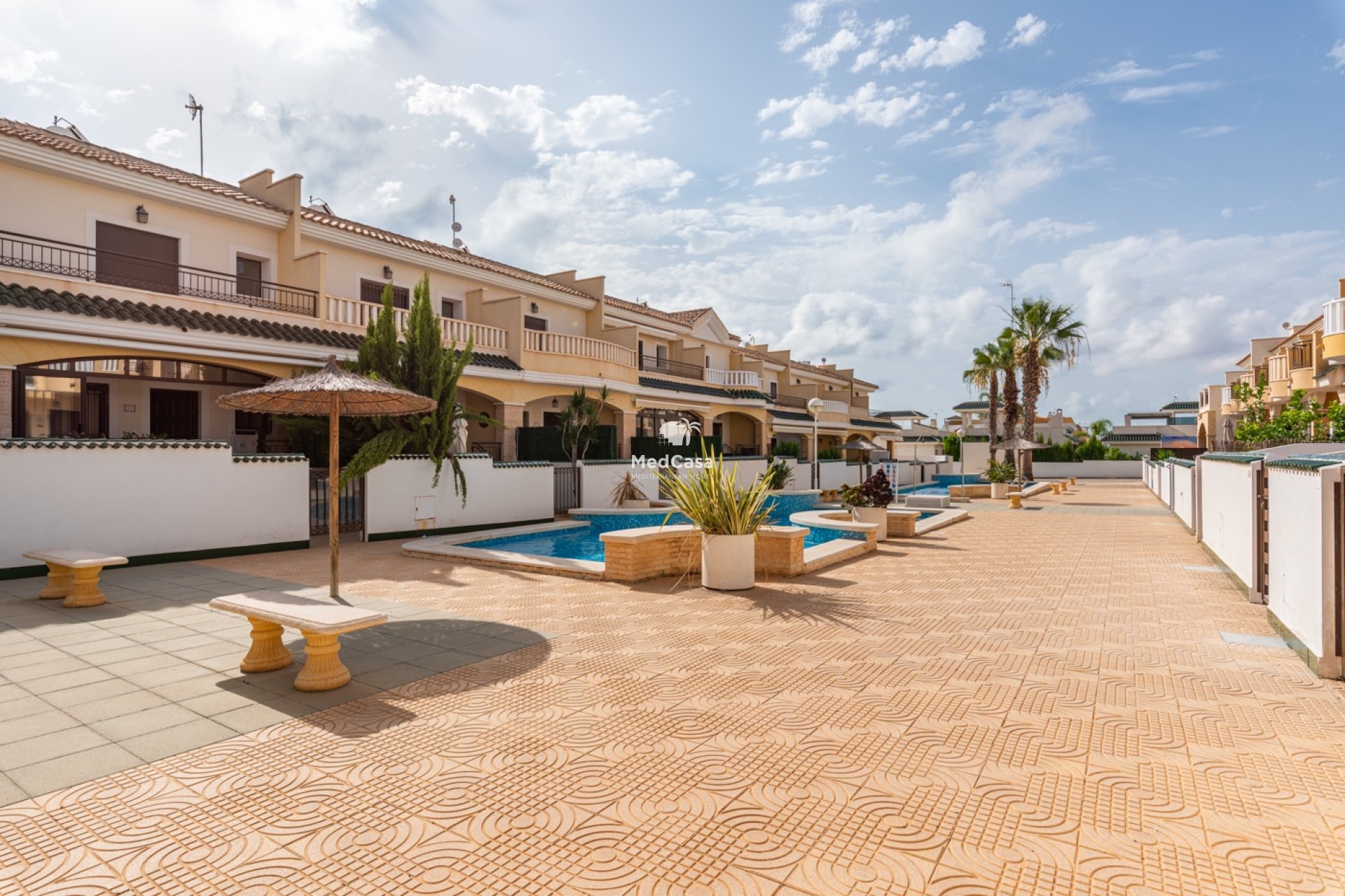 Resale - Townhouse -
Ciudad Quesada - Lo Marabú