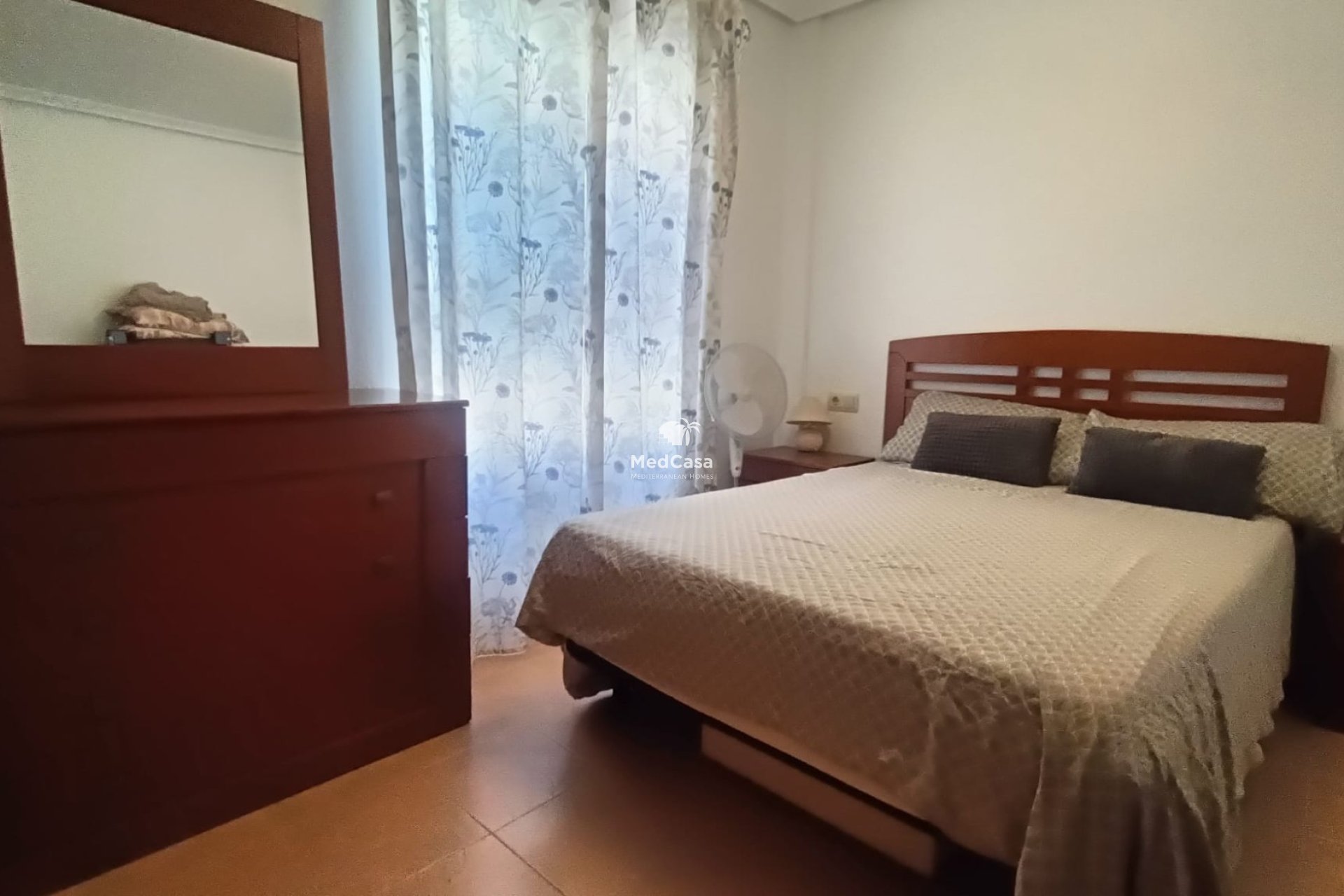 Resale - Townhouse -
Guardamar del Segura - Urbanizaciones
