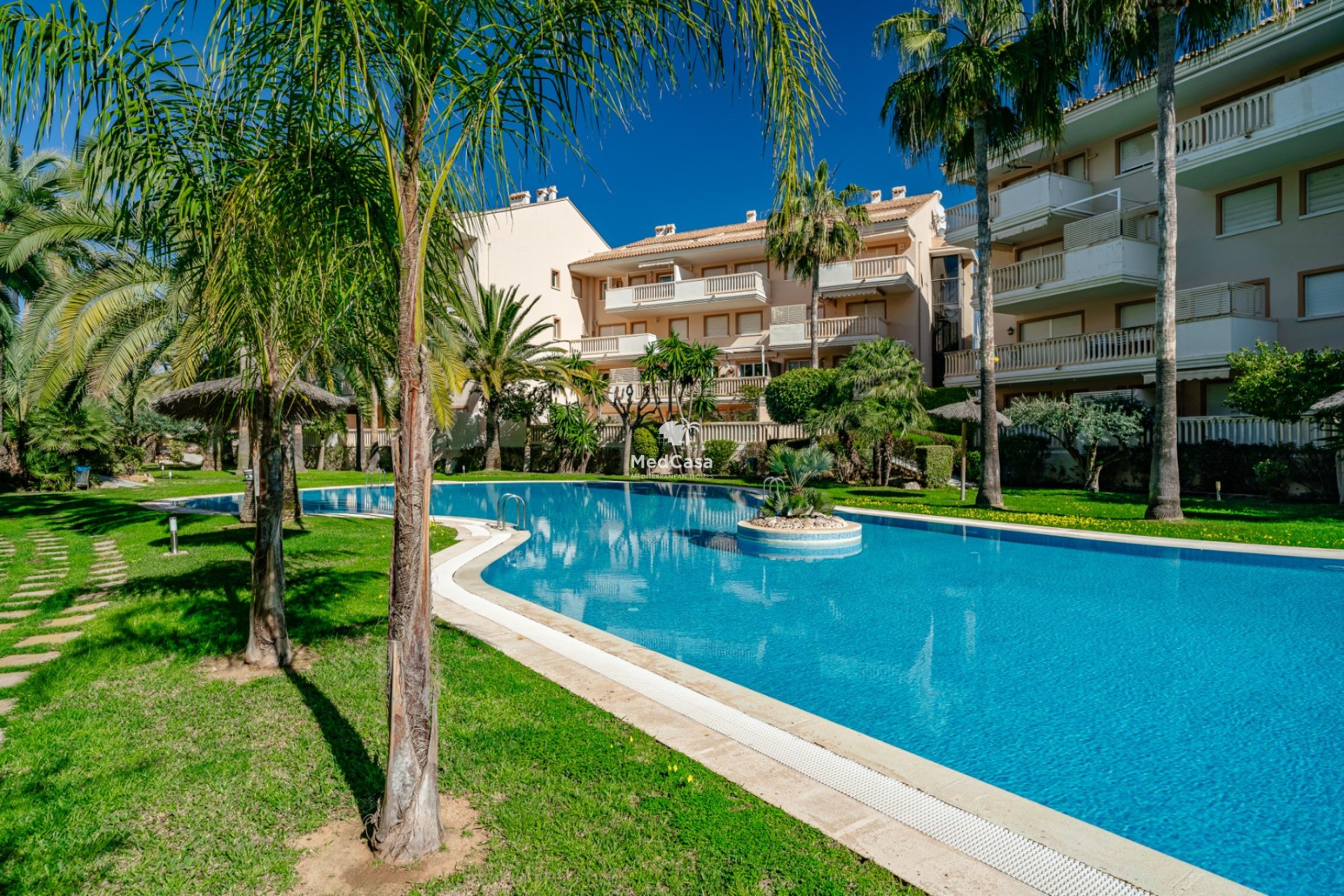 Resale - Townhouse -
Jávea - El Arenal