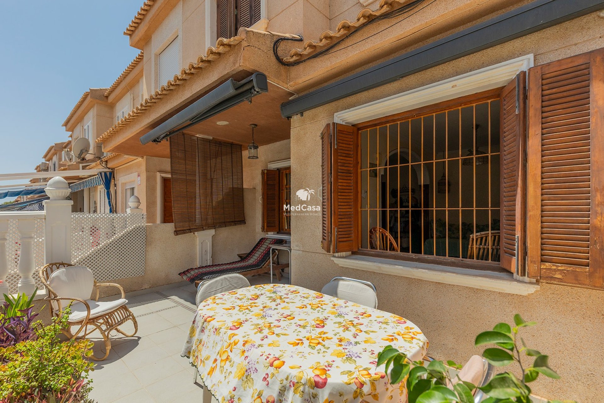 Resale - Townhouse -
La Mata - Playa