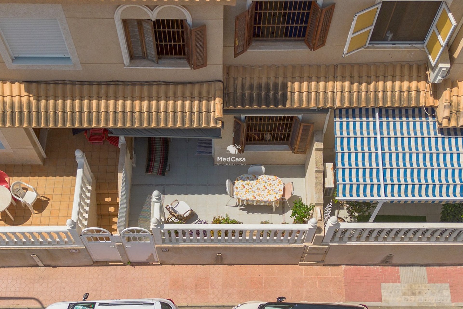 Resale - Townhouse -
La Mata - Playa