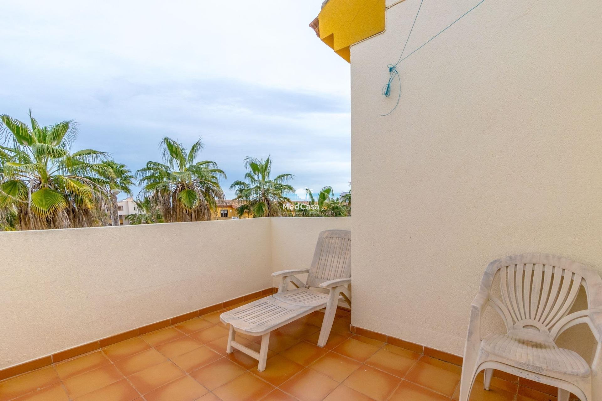 Resale - Townhouse -
Orihuela Costa - Campoamor