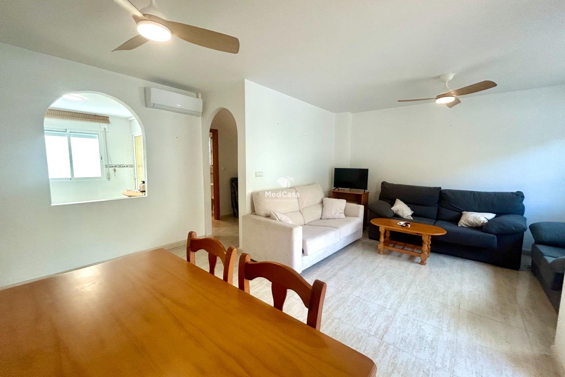 Resale - Townhouse -
Orihuela Costa - Campoamor