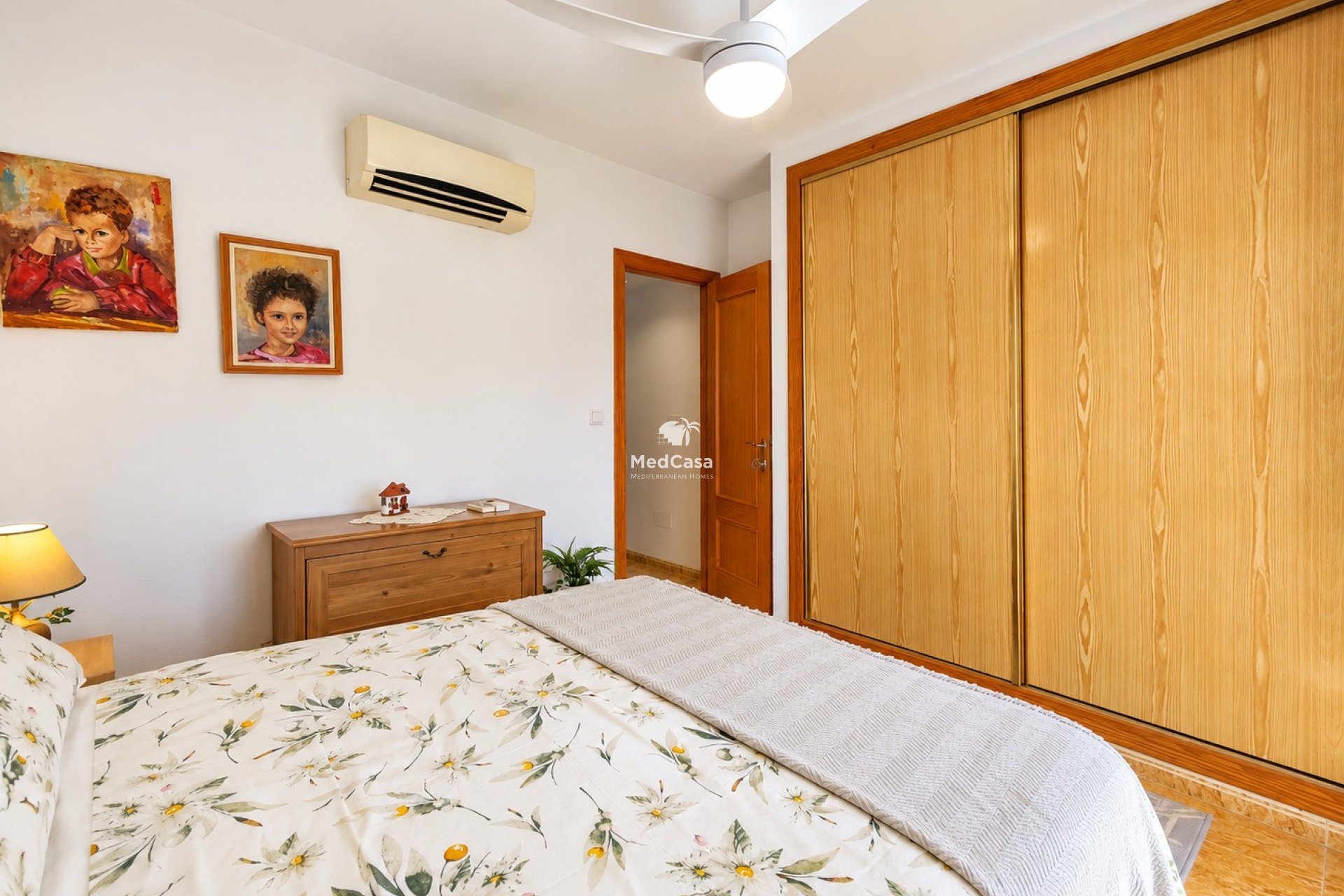 Resale - Townhouse -
Orihuela Costa - La Florida