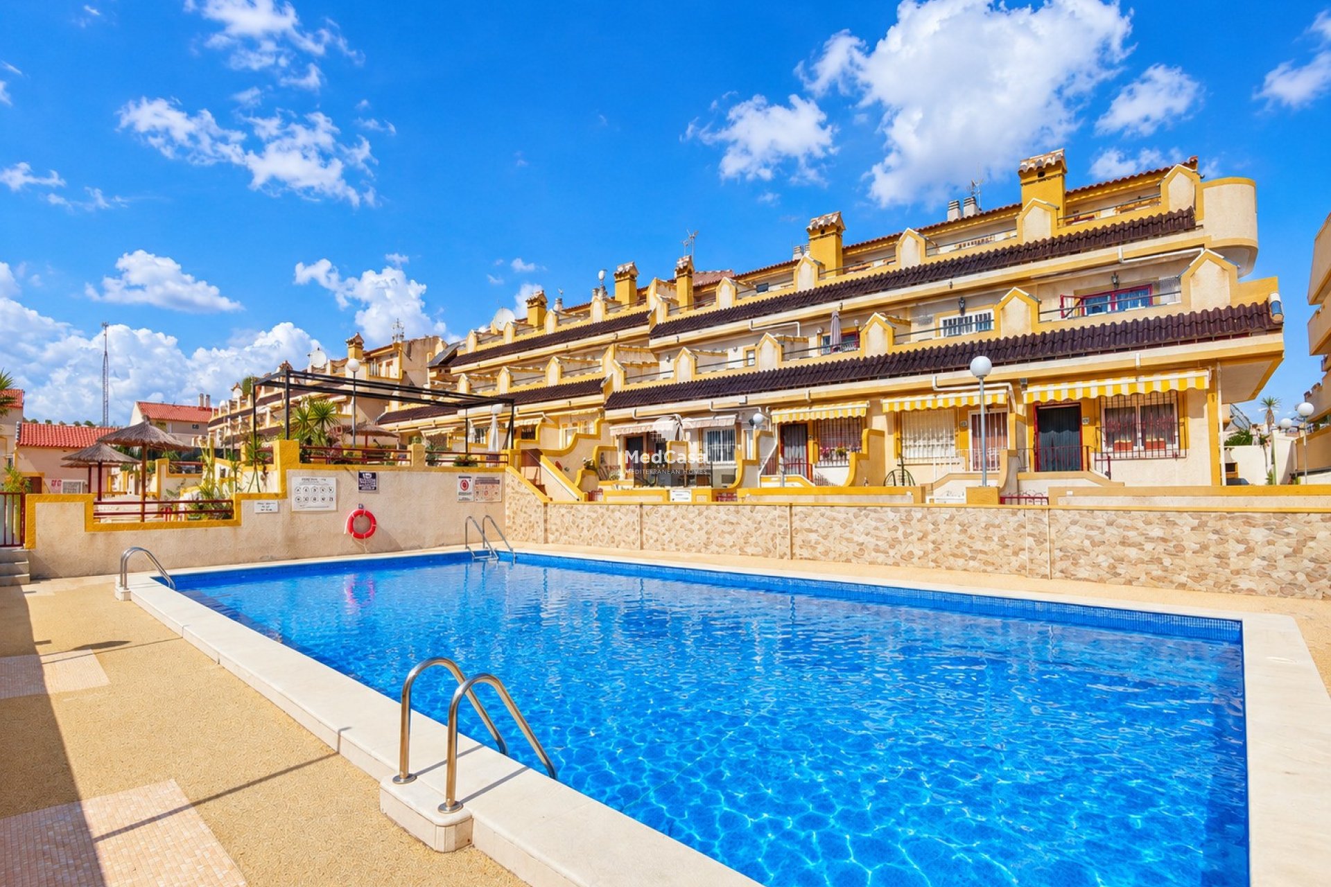Resale - Townhouse -
Orihuela Costa - La Florida