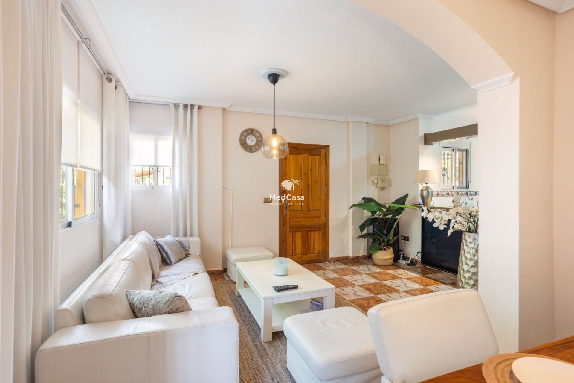 Resale - Townhouse -
Orihuela Costa - La Regia