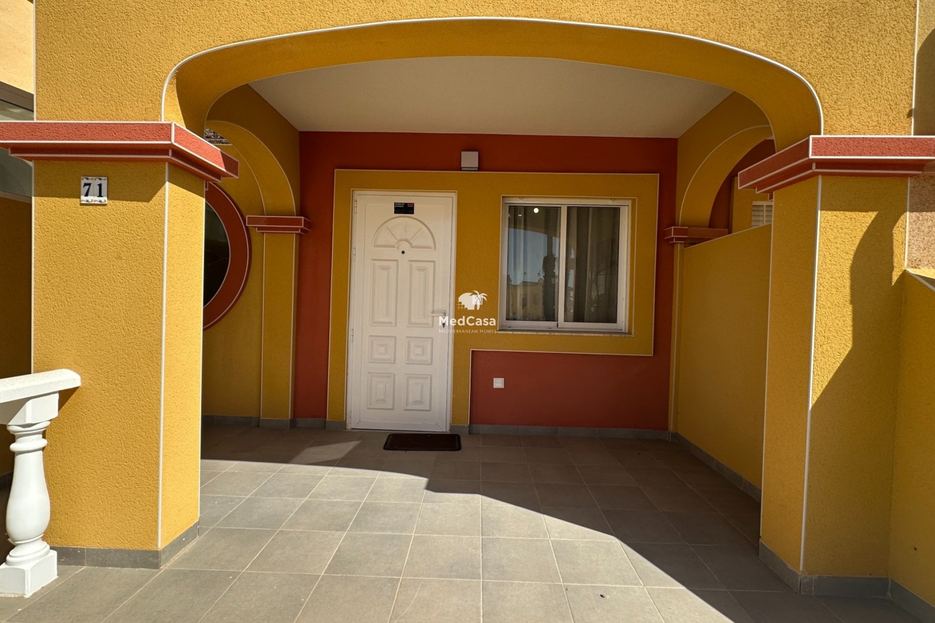 Resale - Townhouse -
Orihuela Costa - La Regia