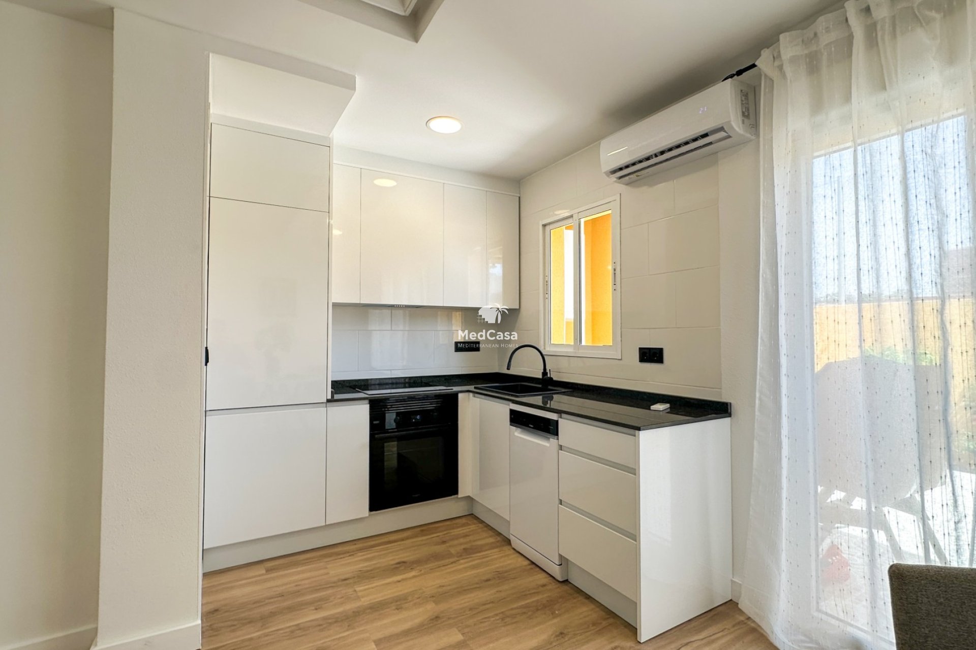 Resale - Townhouse -
Orihuela Costa - La Regia