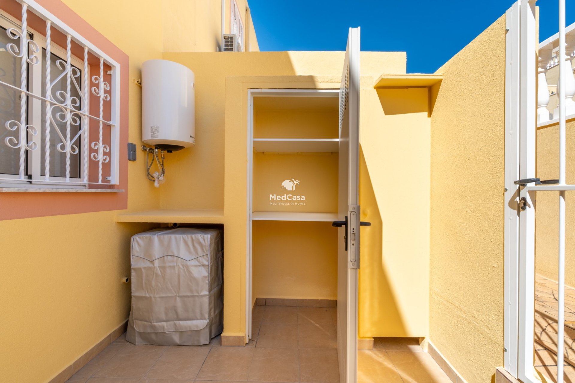 Resale - Townhouse -
Orihuela Costa - Las Filipinas