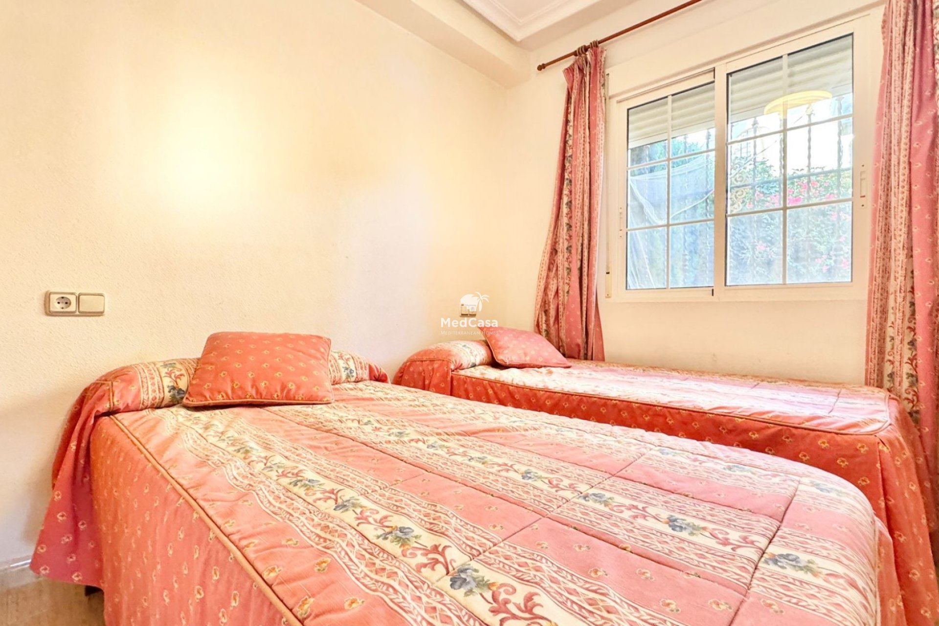 Resale - Townhouse -
Orihuela Costa - Lomas de Cabo Roig