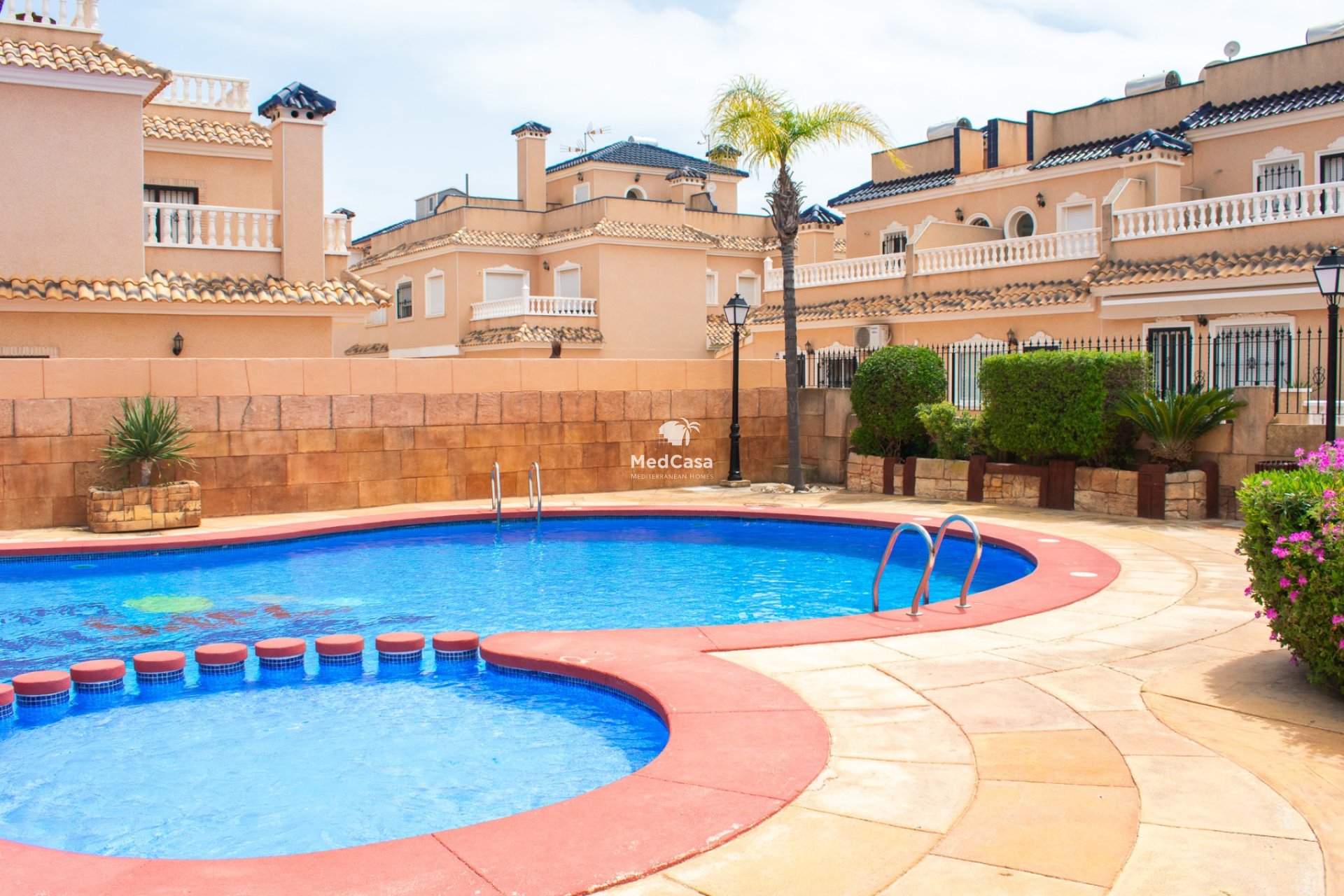 Resale - Townhouse -
Orihuela Costa - Los Dolses