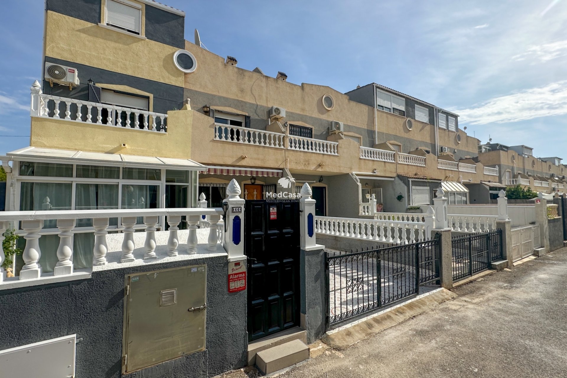 Resale - Townhouse -
Orihuela Costa - Playa Flamenca