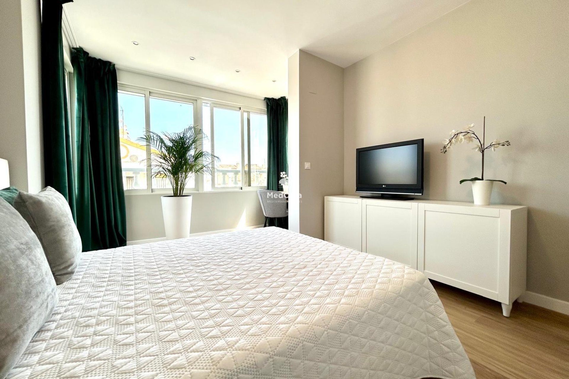 Resale - Townhouse -
Orihuela Costa - Urbanización Perla del Mar