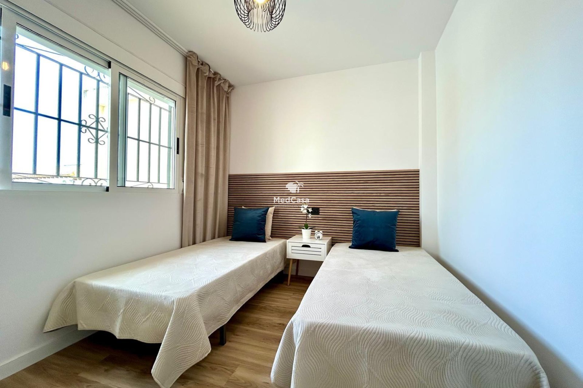 Resale - Townhouse -
Orihuela Costa - Urbanización Perla del Mar