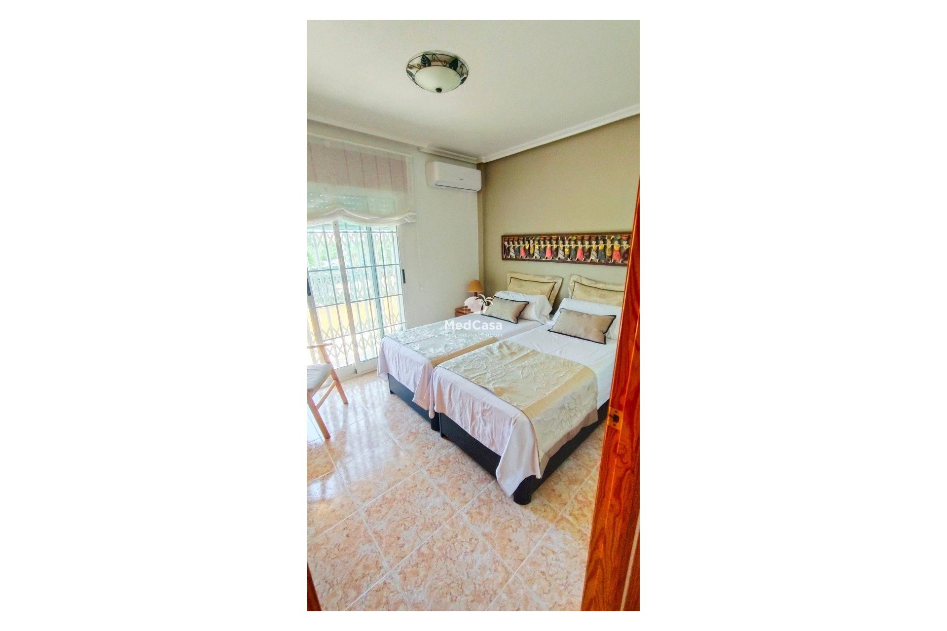 Resale - Townhouse -
Pilar de la Horadada - La Torre de la Horadada