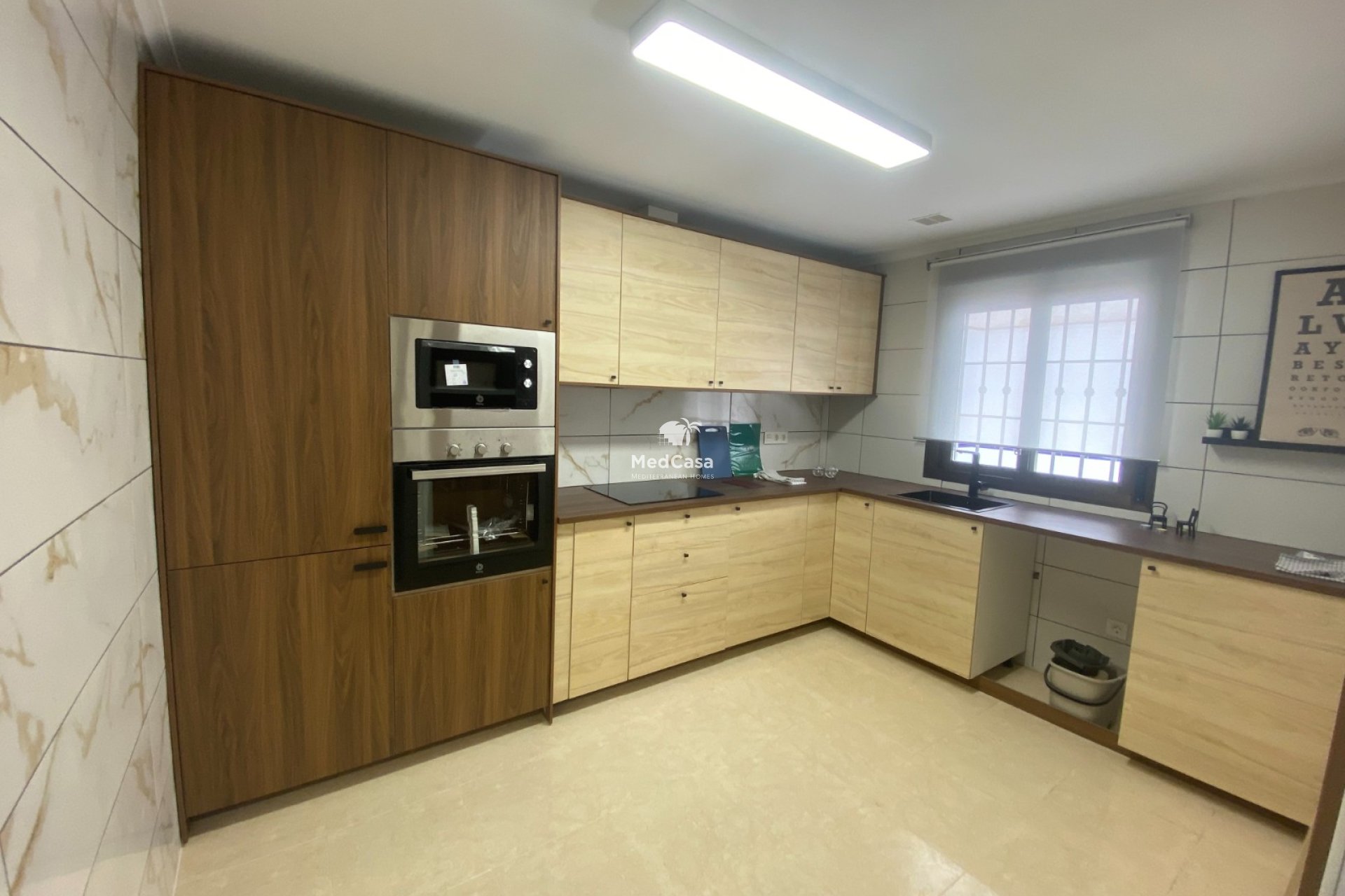 Resale - Townhouse -
San Miguel de Salinas