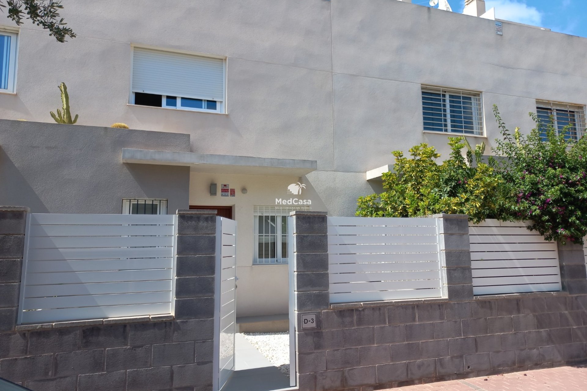 Resale - Townhouse -
Torrevieja - Nueva Torrevieja - Aguas Nuevas