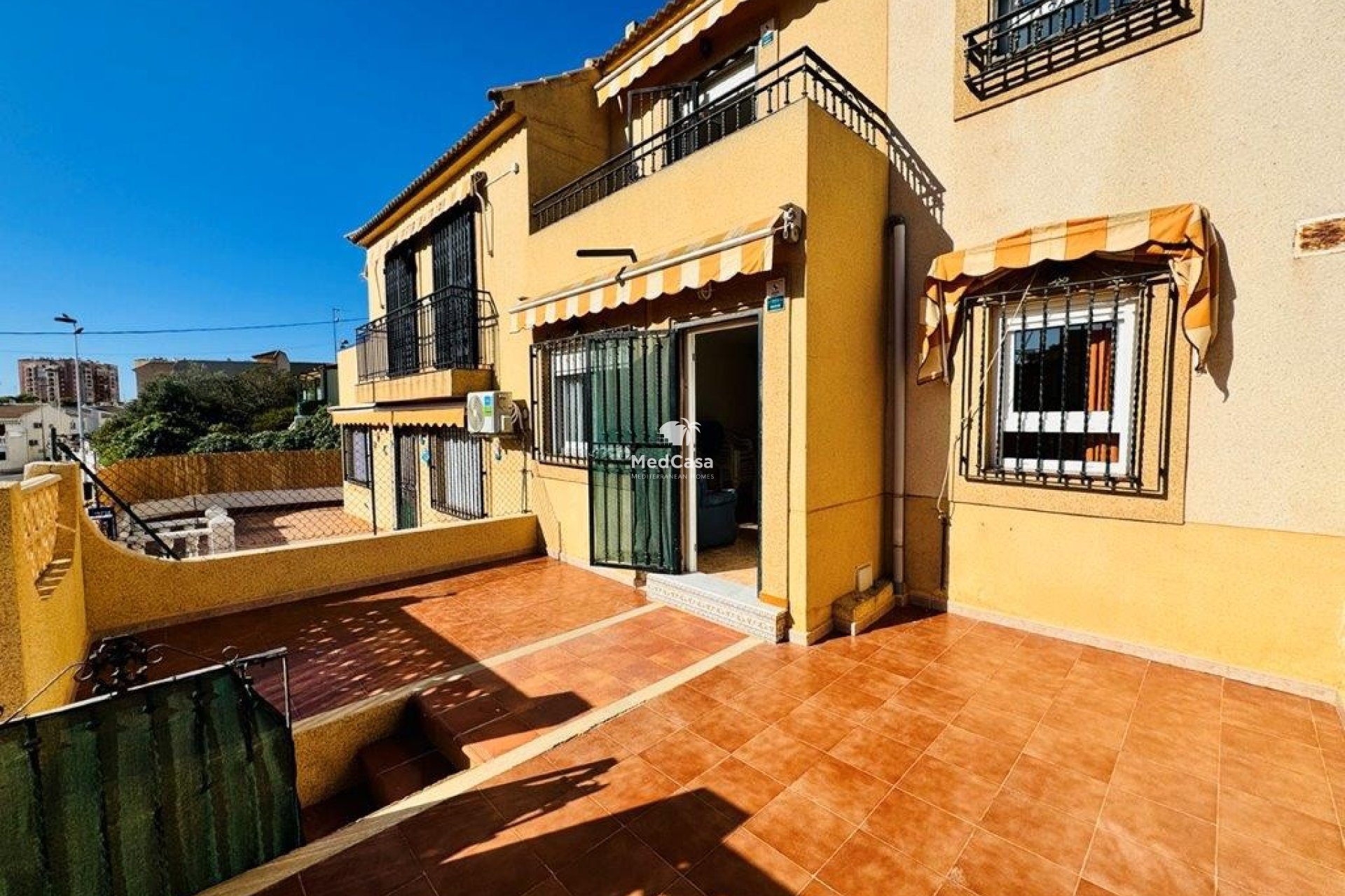 Resale - Townhouse -
Torrevieja - Nueva Torrevieja - Aguas Nuevas