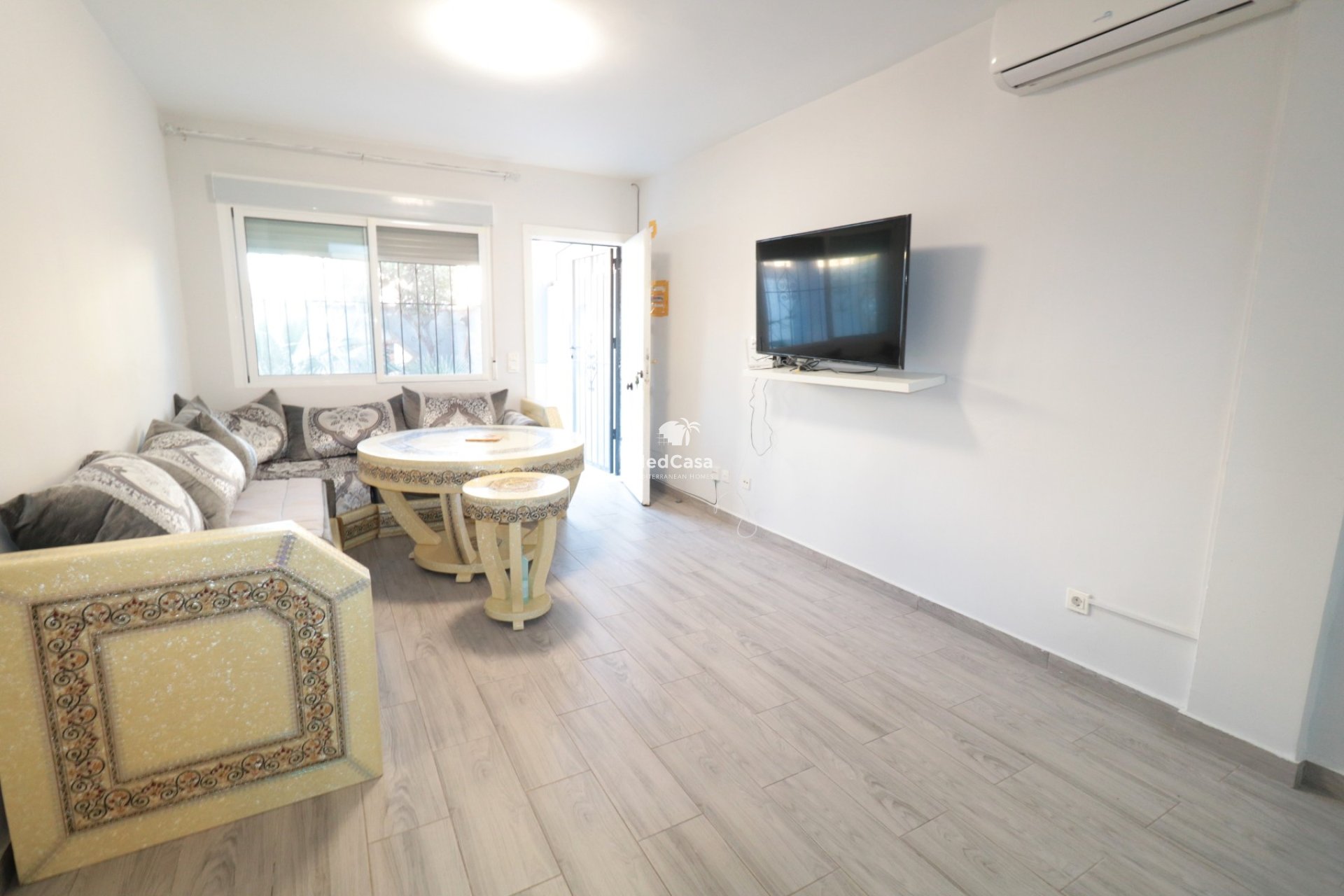 Resale - Townhouse -
Torrevieja