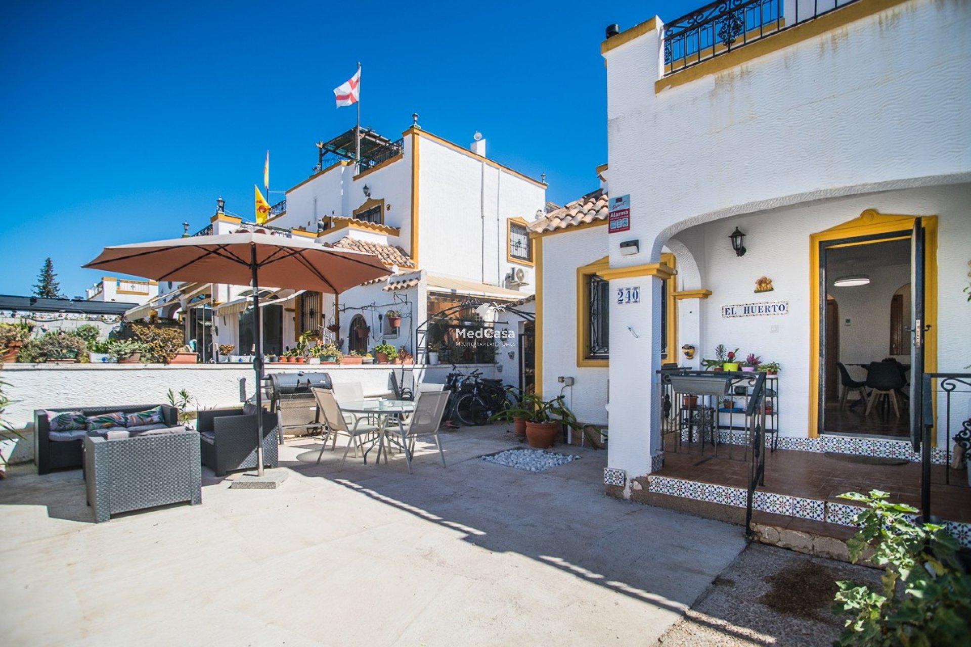 Resale - Townhouse -
Vistabella Golf - Entre Naranjos