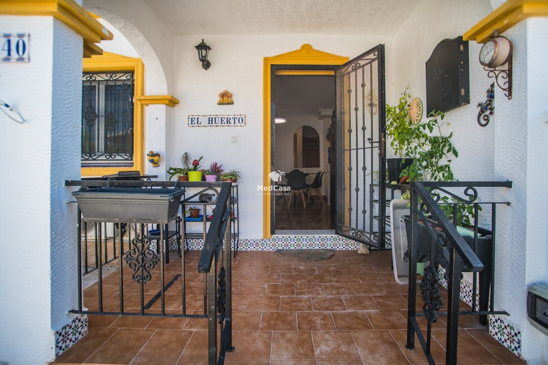 Resale - Townhouse -
Vistabella Golf - Entre Naranjos