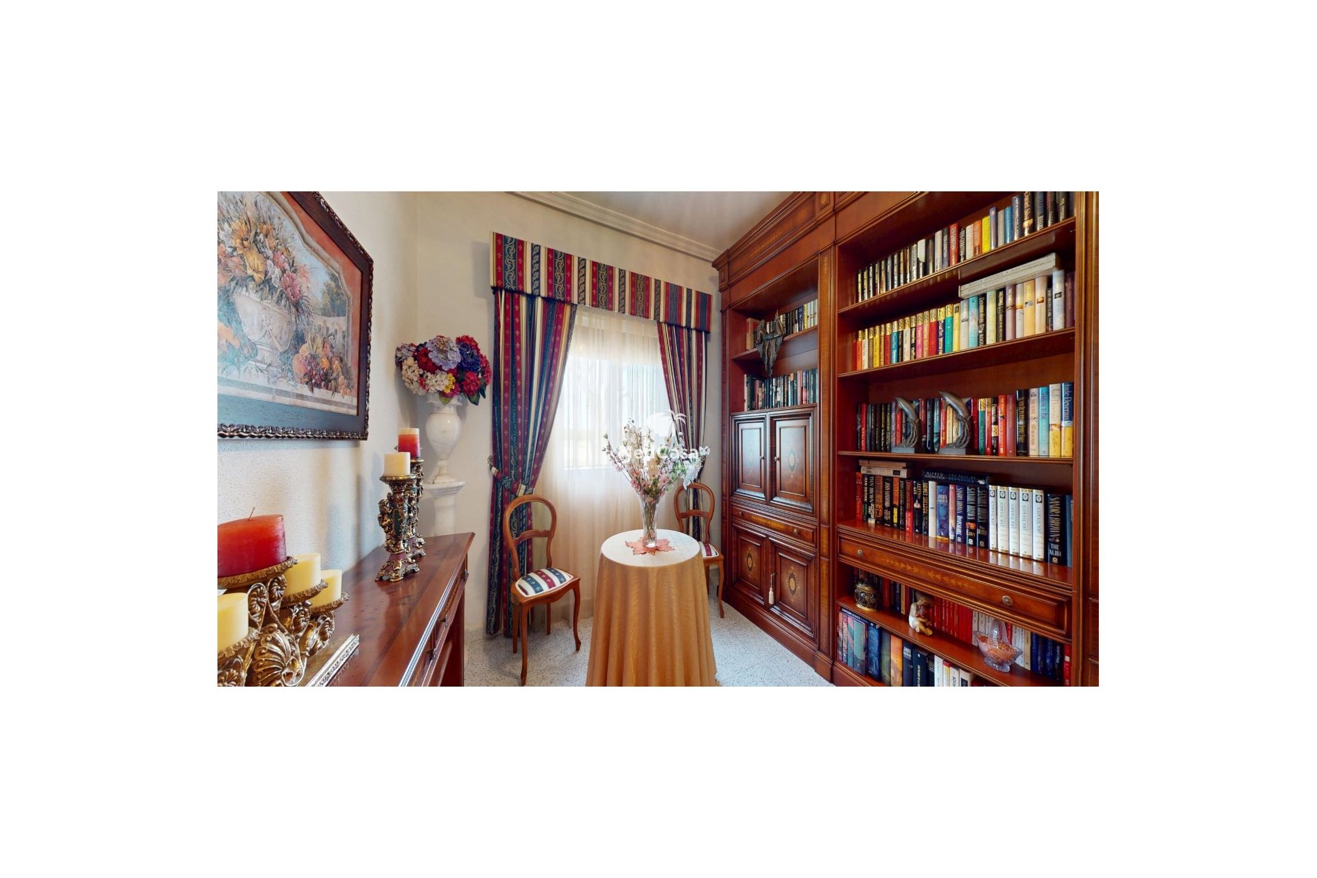 Resale - Villa -
Albatera