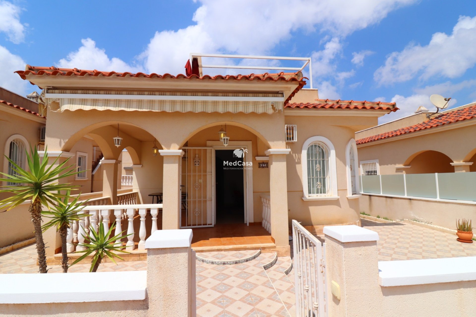 Resale - Villa -
Algorfa - Lo Crispin