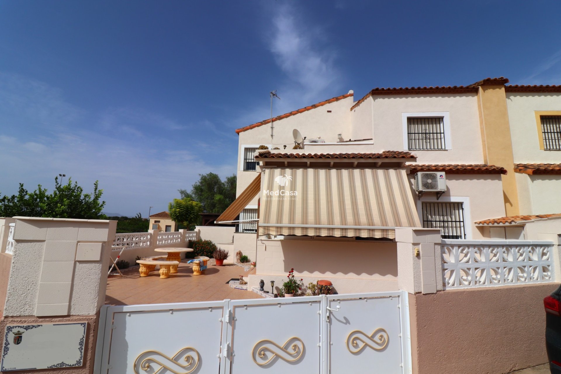 Resale - Villa -
Algorfa - Montebello
