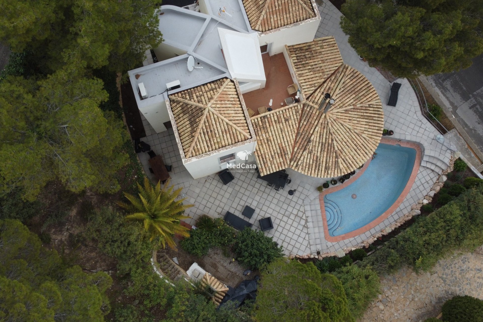 Resale - Villa -
Altea - Marina Baja