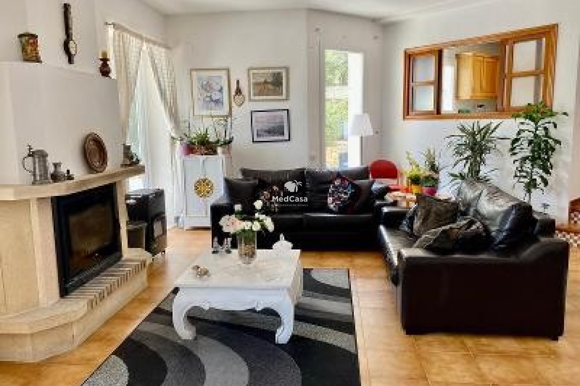 Resale - Villa -
Altea - Marina Baja