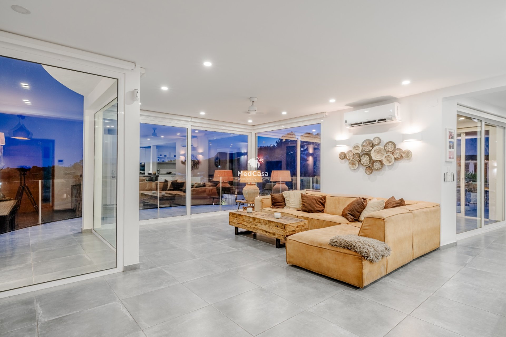 Resale - Villa -
Benissa - Fanadix