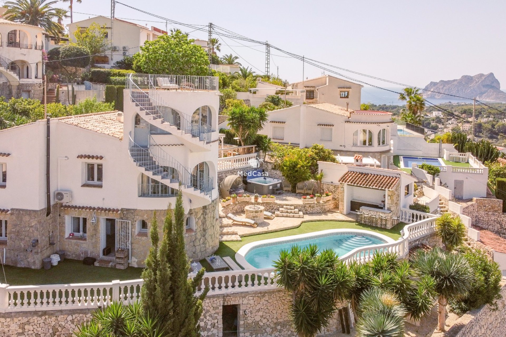 Resale - Villa -
Benissa - Montemar