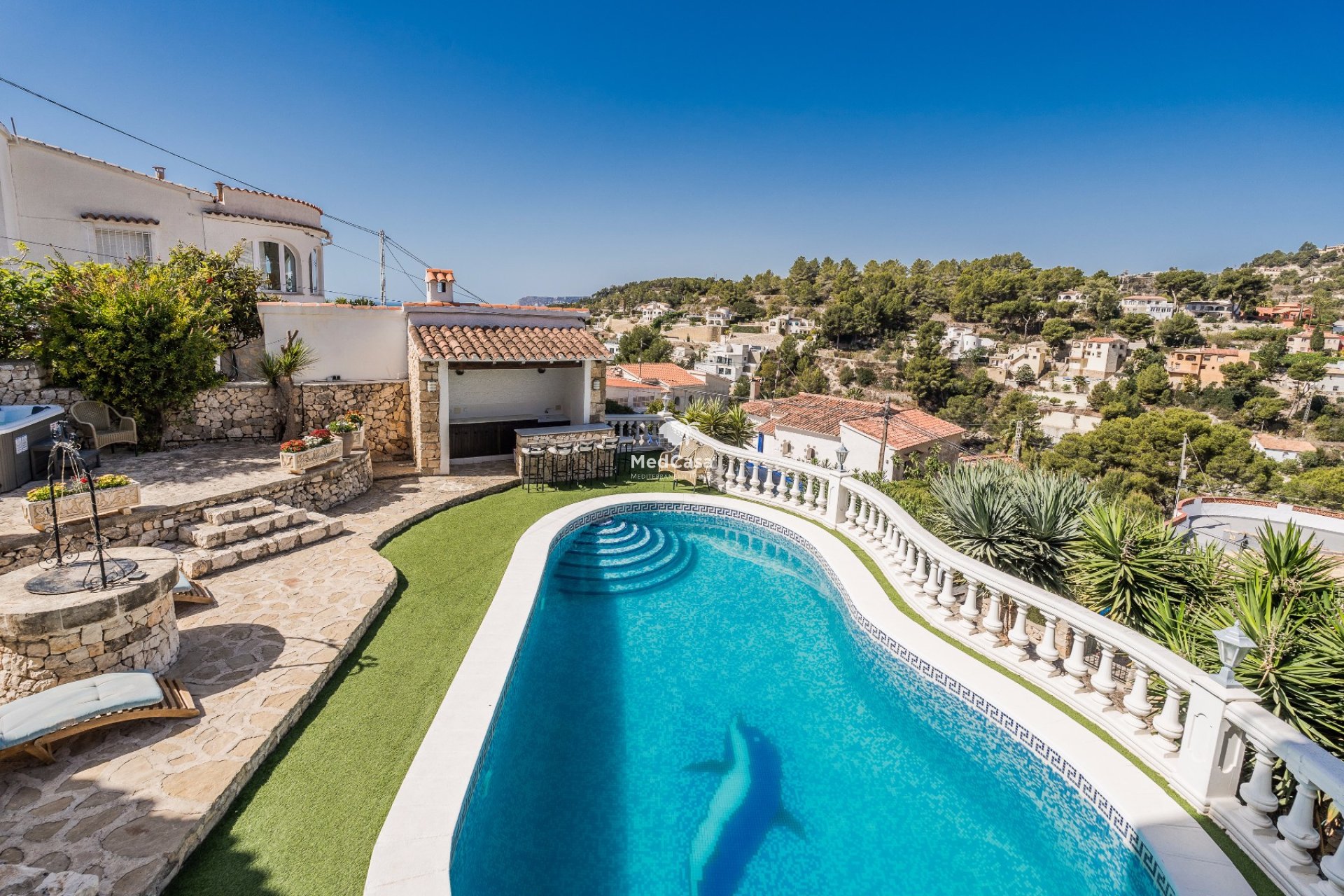 Resale - Villa -
Benissa - Montemar