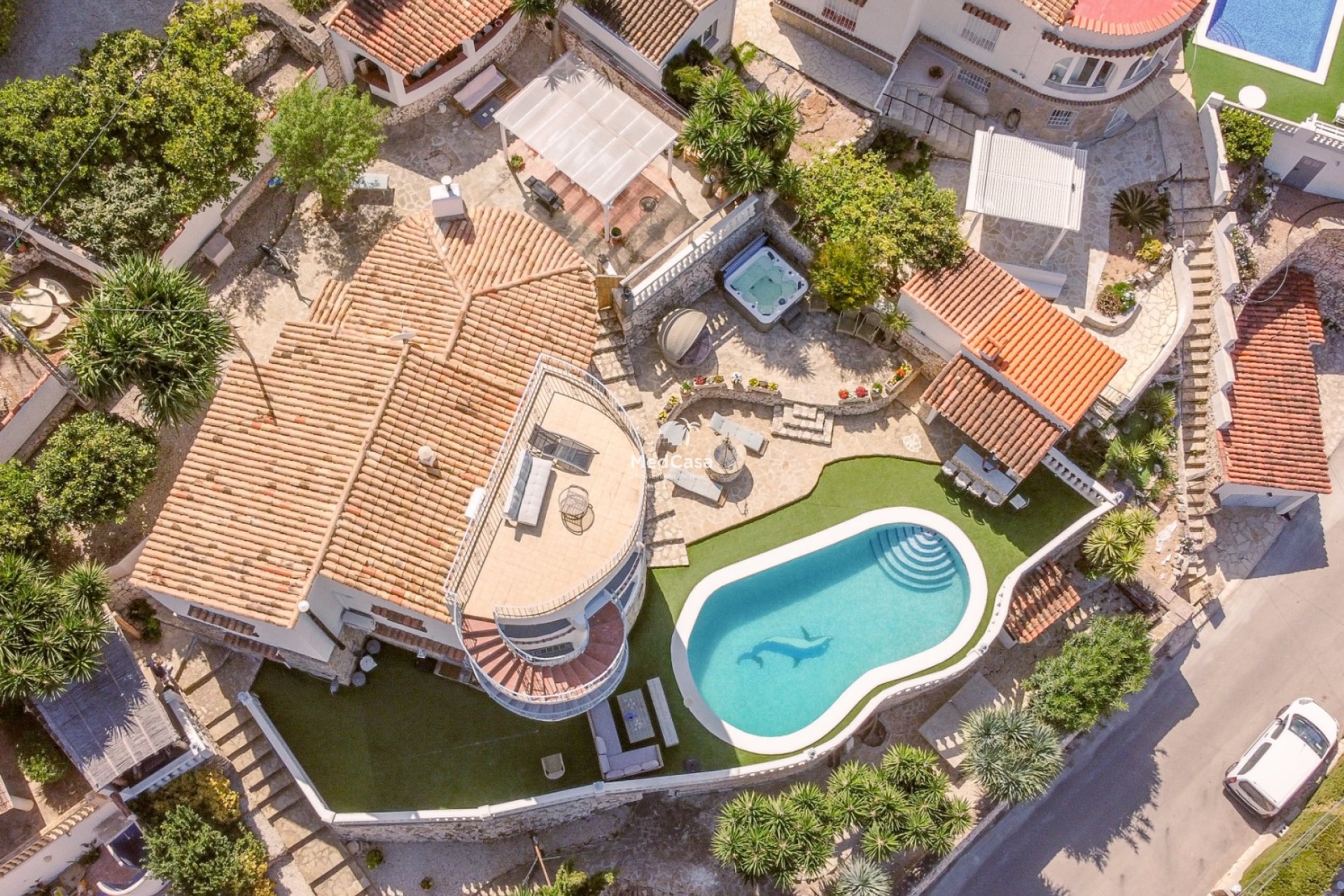 Resale - Villa -
Benissa - Montemar