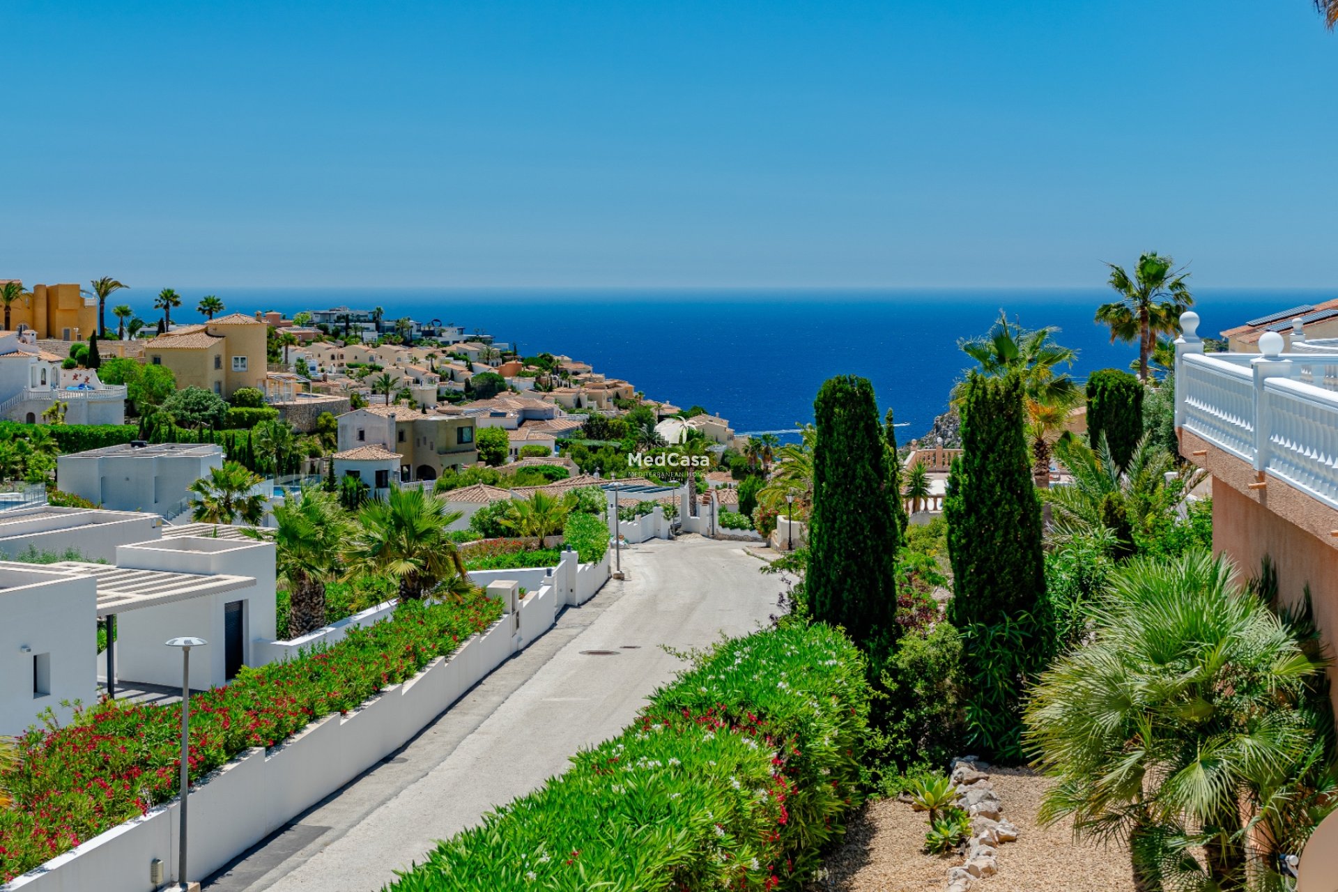 Resale - Villa -
Benitachell - Cumbre del Sol