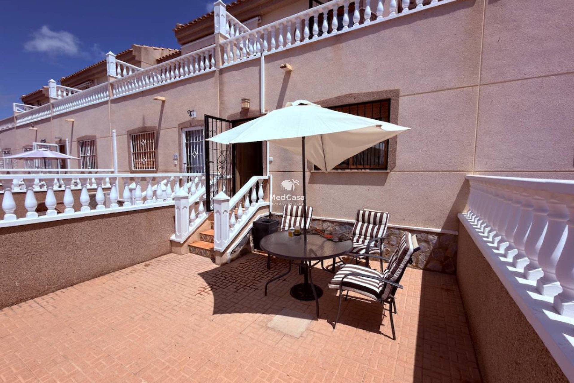 Resale - Villa -
Ciudad Quesada