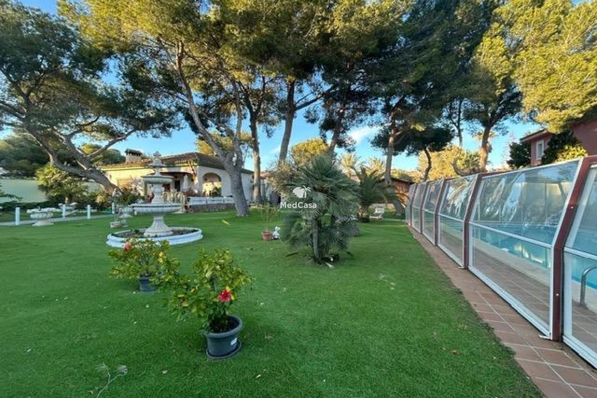 Resale - Villa -
Dehesa de campoamor - Campoamor