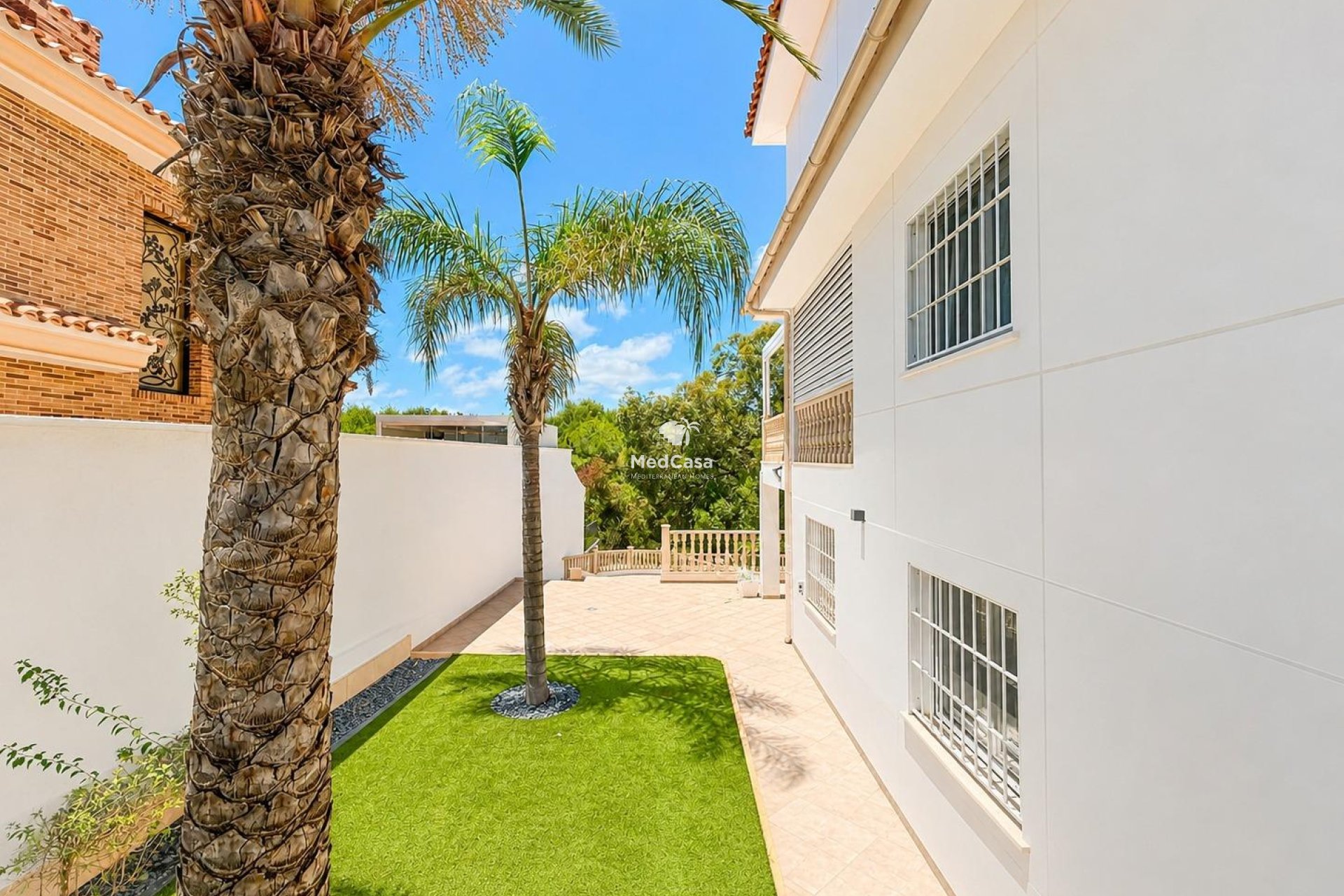 Resale - Villa -
Dehesa de campoamor - Campoamor