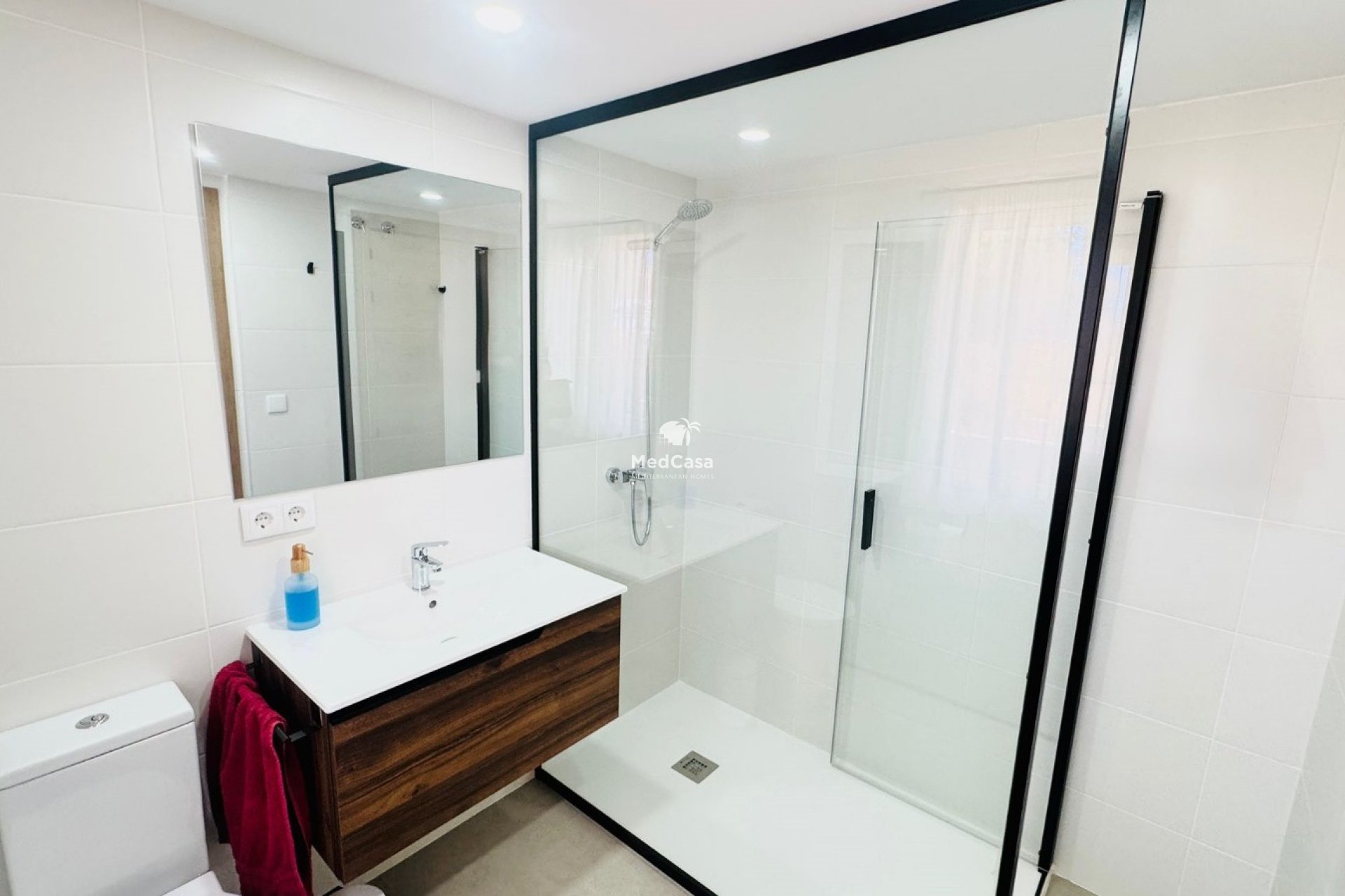 Resale - Villa -
Elche - Peña las Águilas