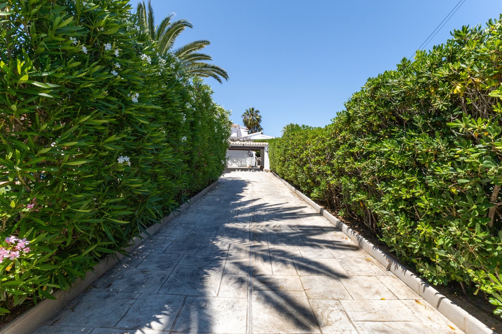 Resale - Villa -
Jávea - La Mandarina