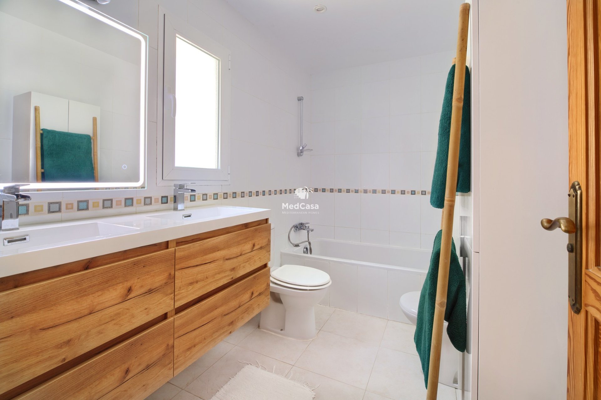 Resale - Villa -
Jávea - Monte Olimpo