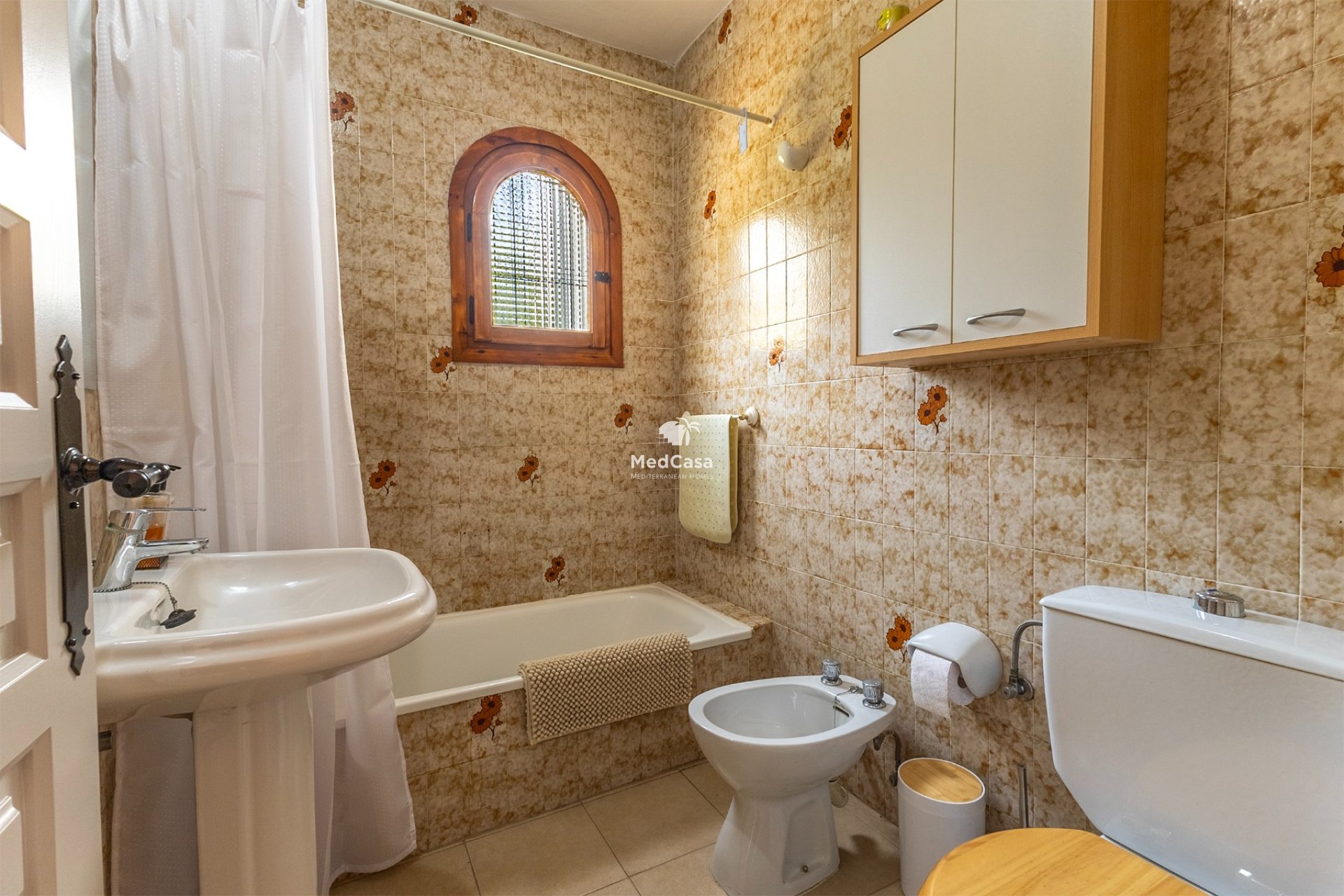 Resale - Villa -
Jávea - Tossalet