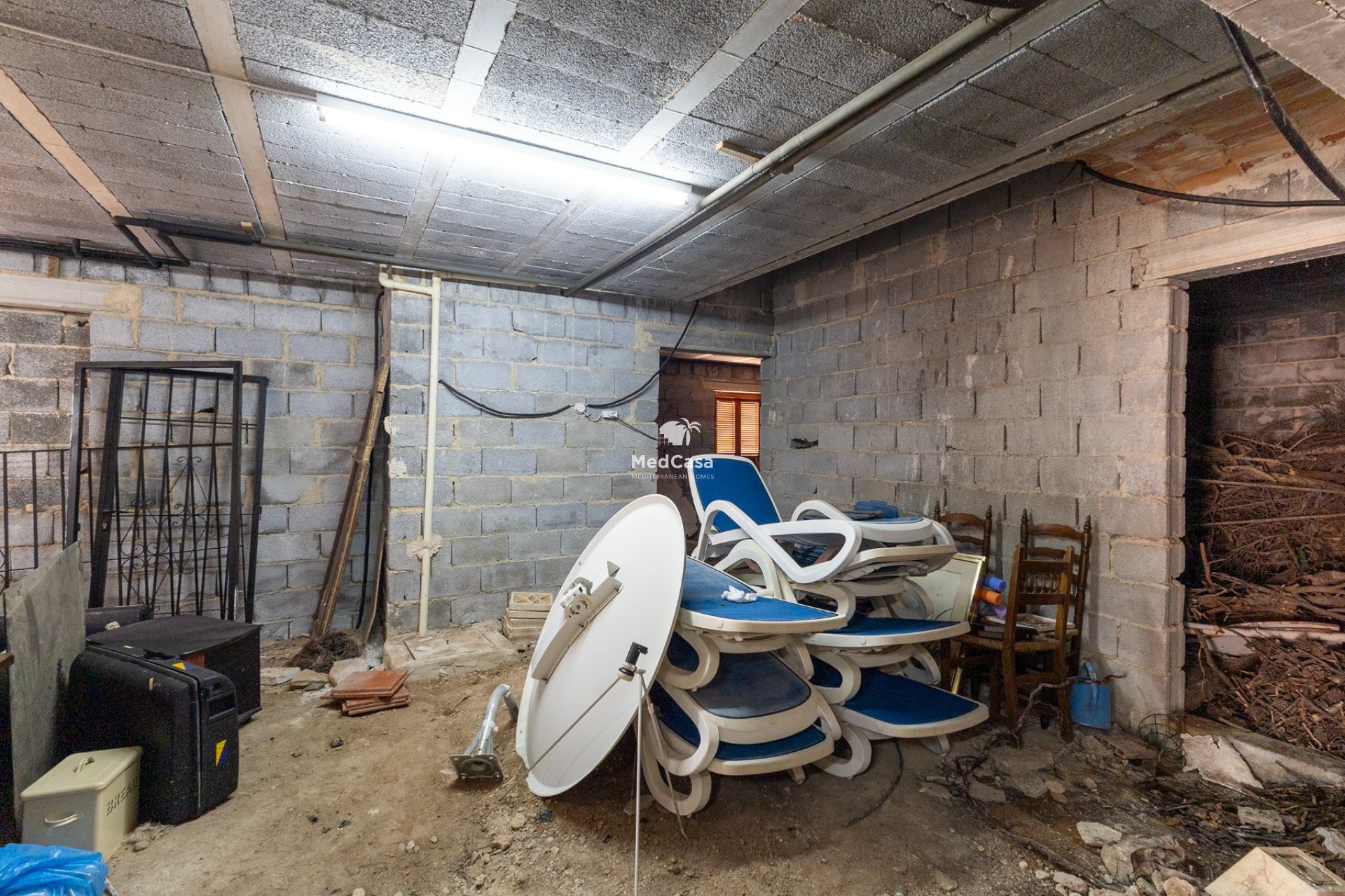 Resale - Villa -
Jávea - Tossalet