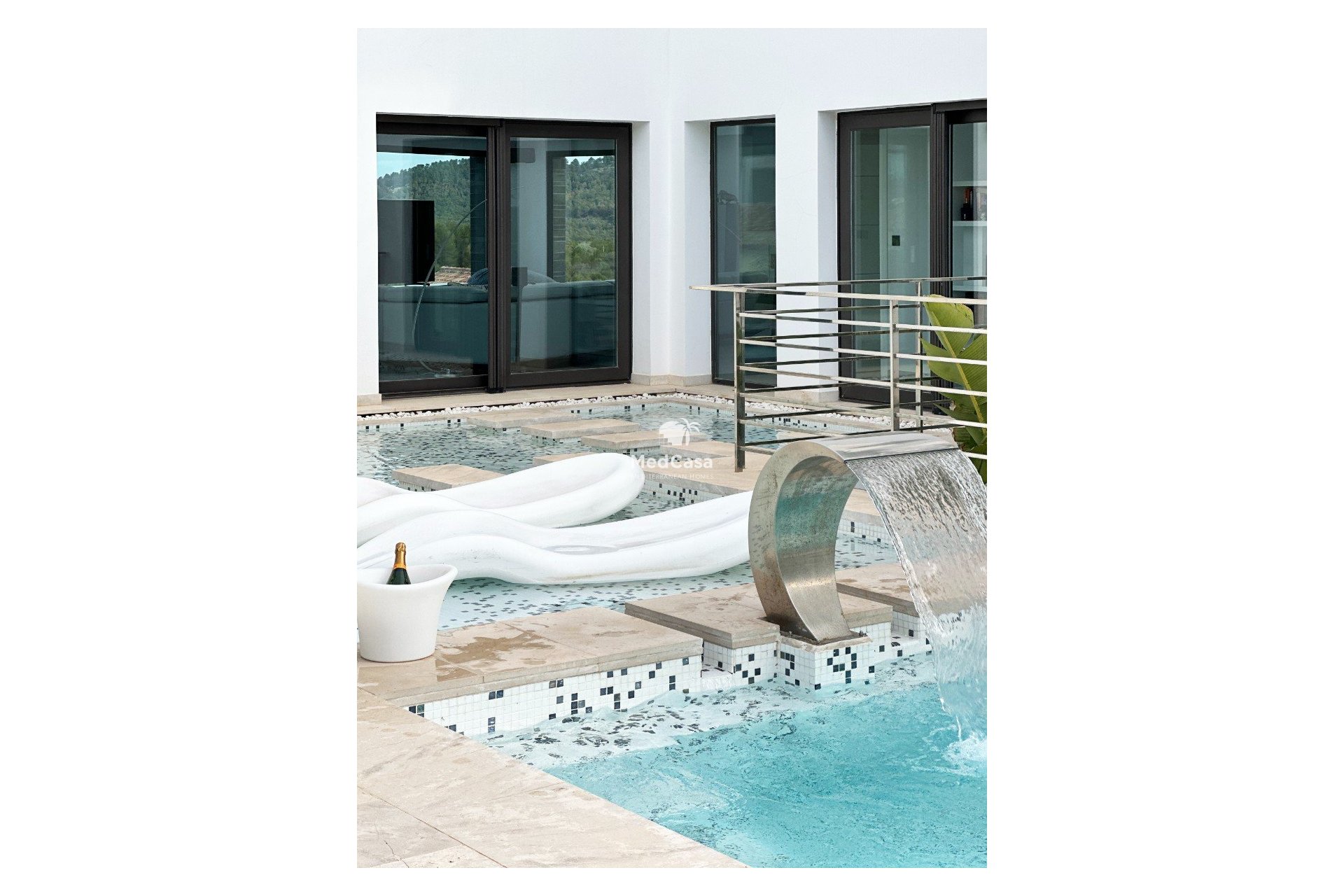 Resale - Villa -
Jávea/Xàbia - Cansalades